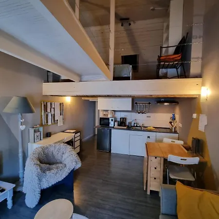 Au Centre De Chimay, Arrivee Autonome Chimay